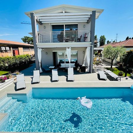 A Casa Di Sabina Otel Desenzano del Garda Dış mekan fotoğraf