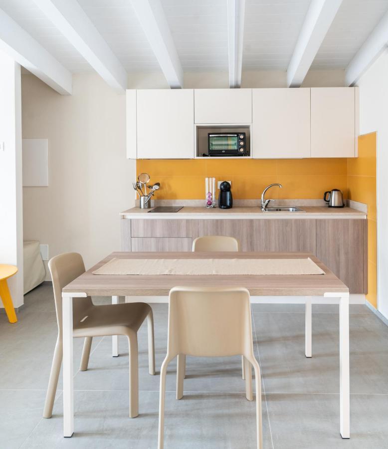 A Casa Di Sabina Otel Desenzano del Garda Dış mekan fotoğraf